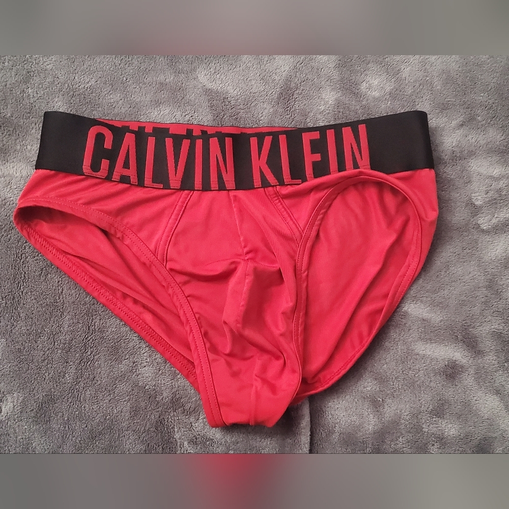 Calvin Klein Used Red Medium Underwear Brief 💦💦💦